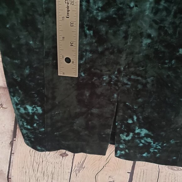 Maggy London Velour Dress - Picture 10 of 11